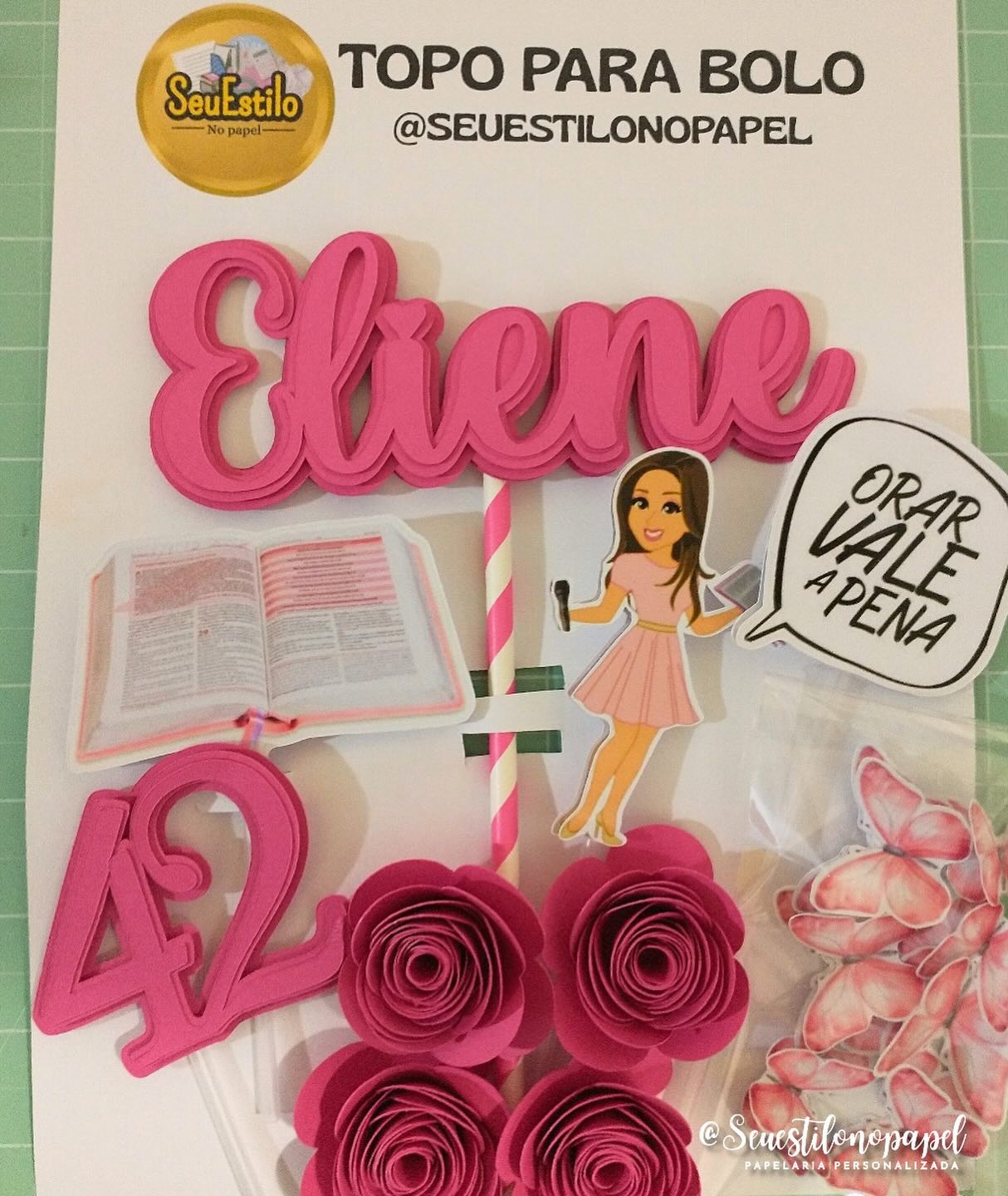 Topo de bolo rosa personalizado